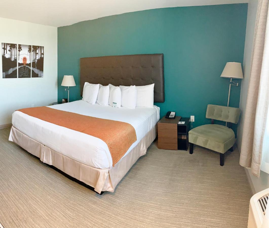 Redac Gateway Hotel Торранс Номер фото