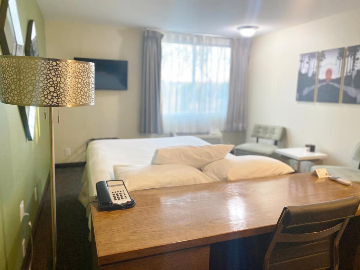 Redac Gateway Hotel Торранс Экстерьер фото