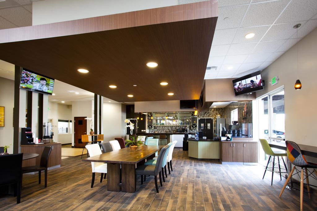Redac Gateway Hotel Торранс Экстерьер фото